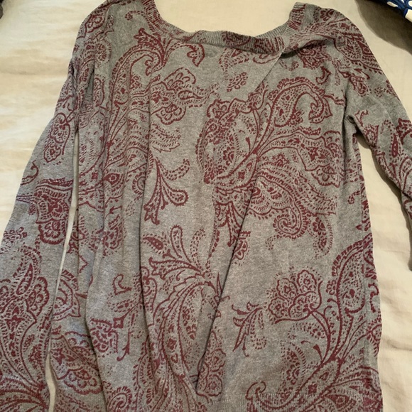 cute sweater - Picture 3 of 4